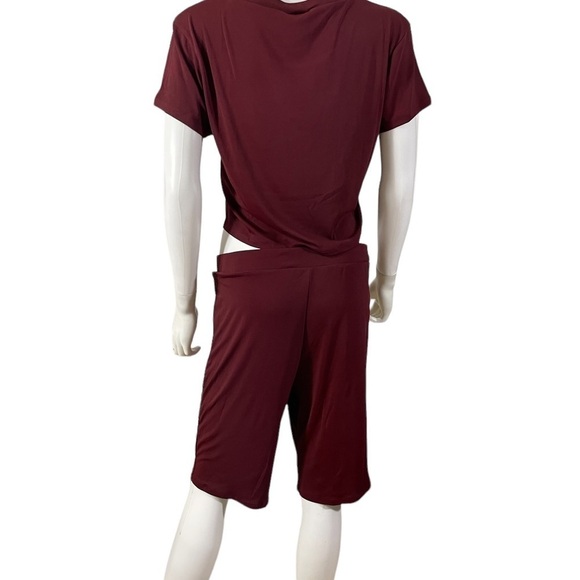 Purple Shorts Top Set
New - Picture 4 of 7